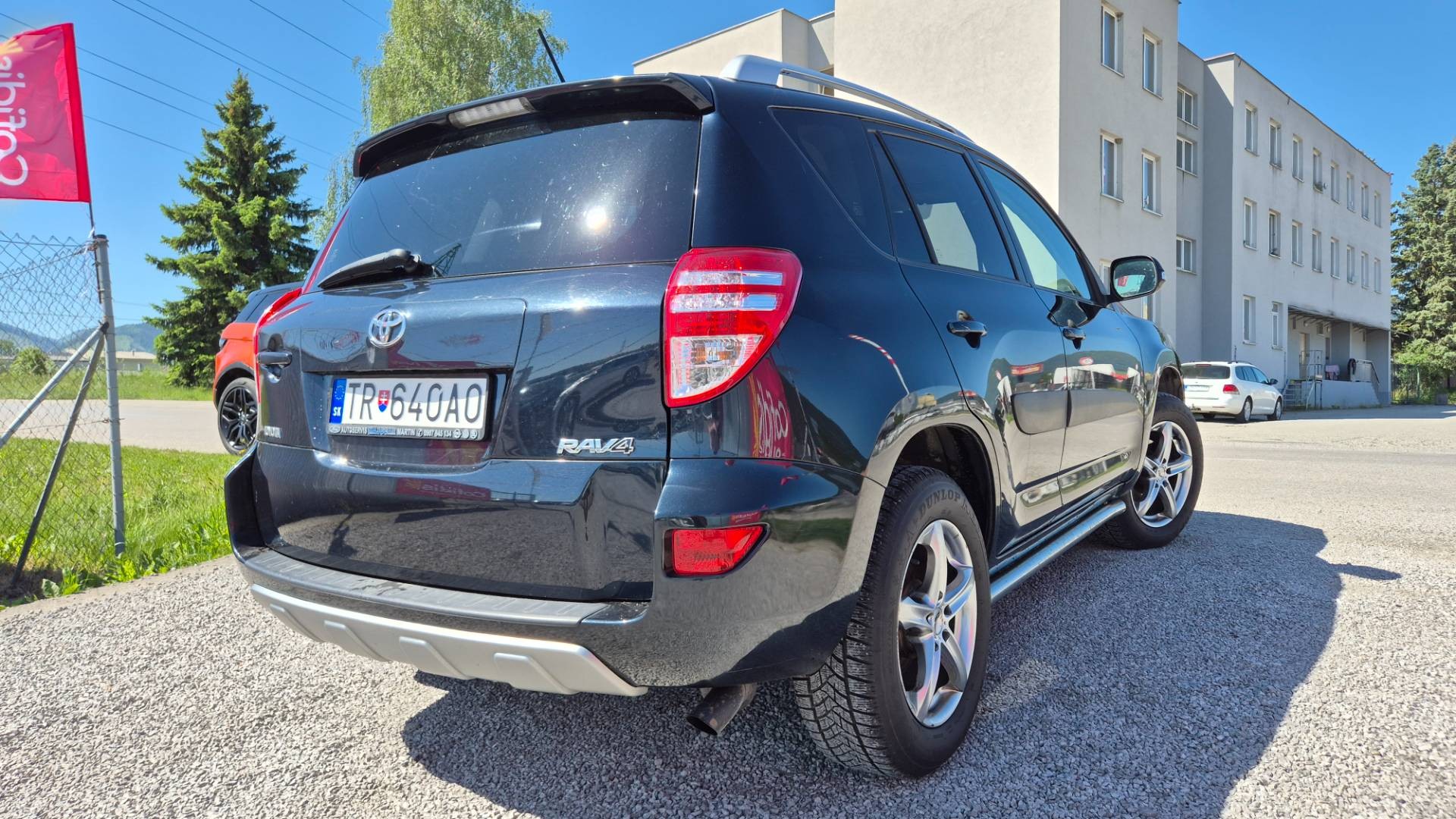 Toyota RAV4 2.2l D-4D 150 Lux – Obrázok 17