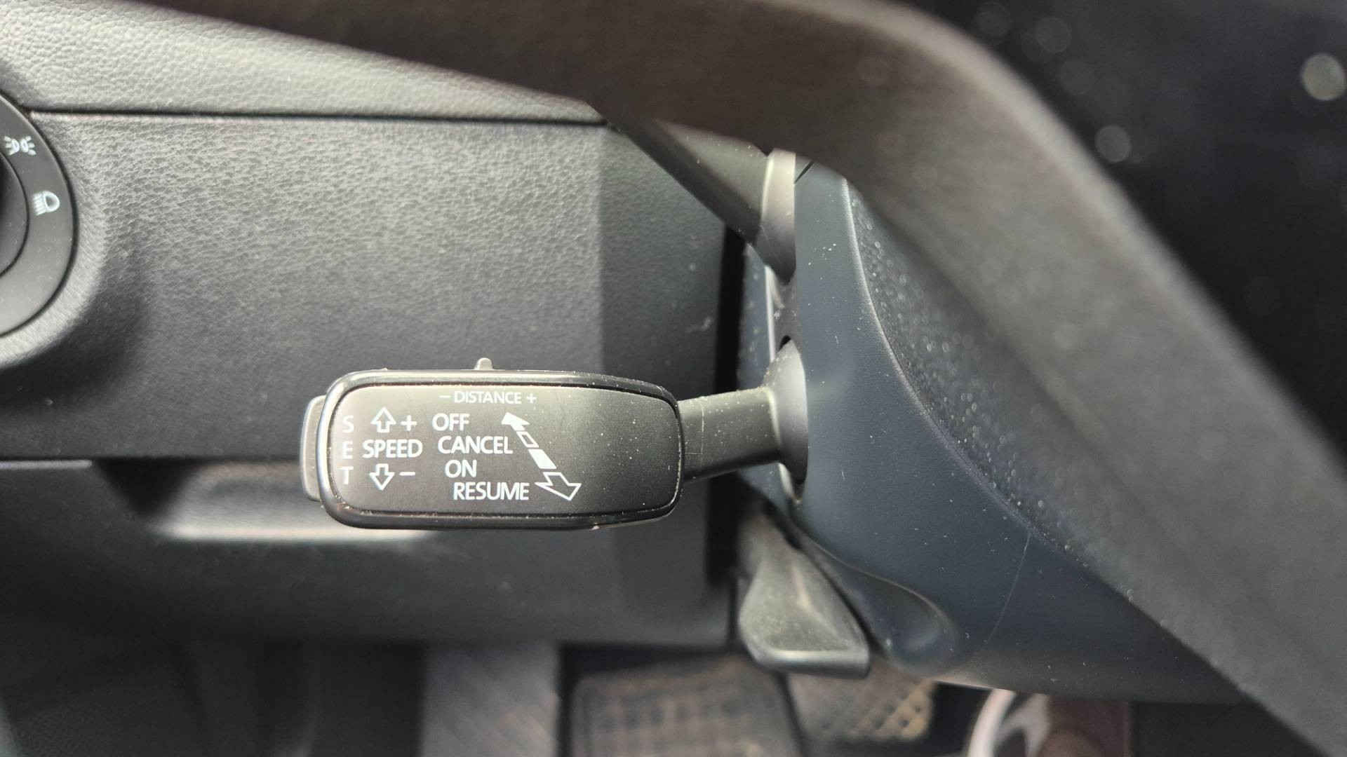 Škoda Octavia Combi 2.0 TDI 184k Scout DSG 4x4 – Obrázok 25