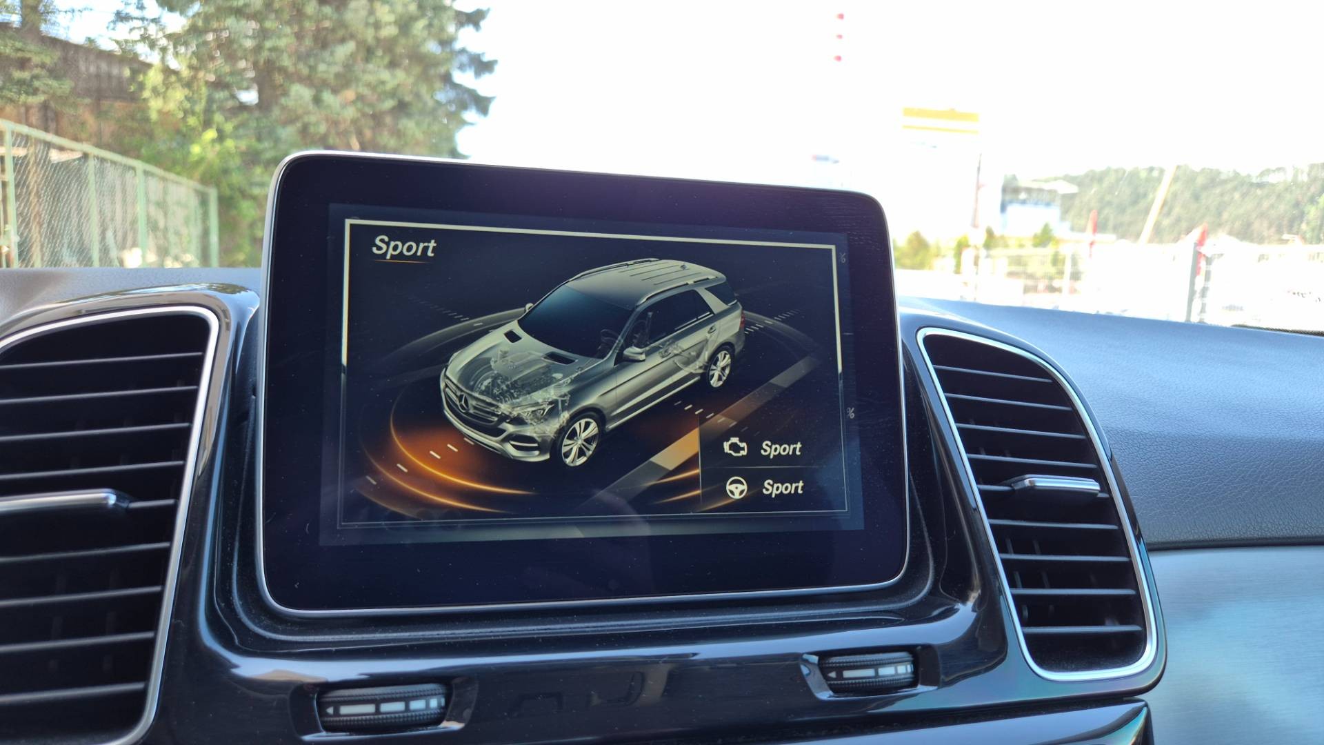 Mercedes-Benz GLE SUV 350d 4matic A/T – Obrázok 46