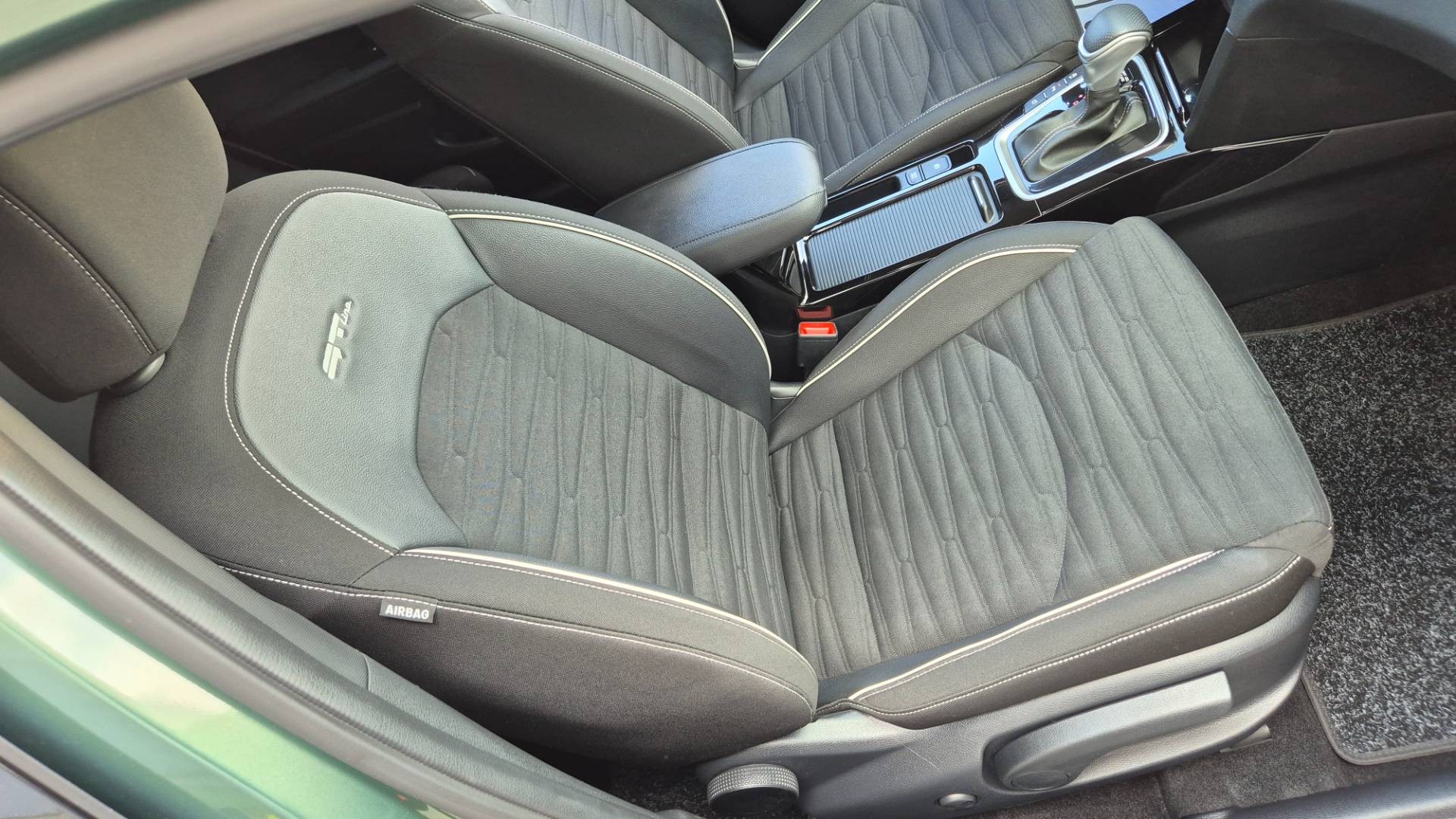 Kia ProCeed 1.5 T-GDi GT-Line A/T – Obrázok 35
