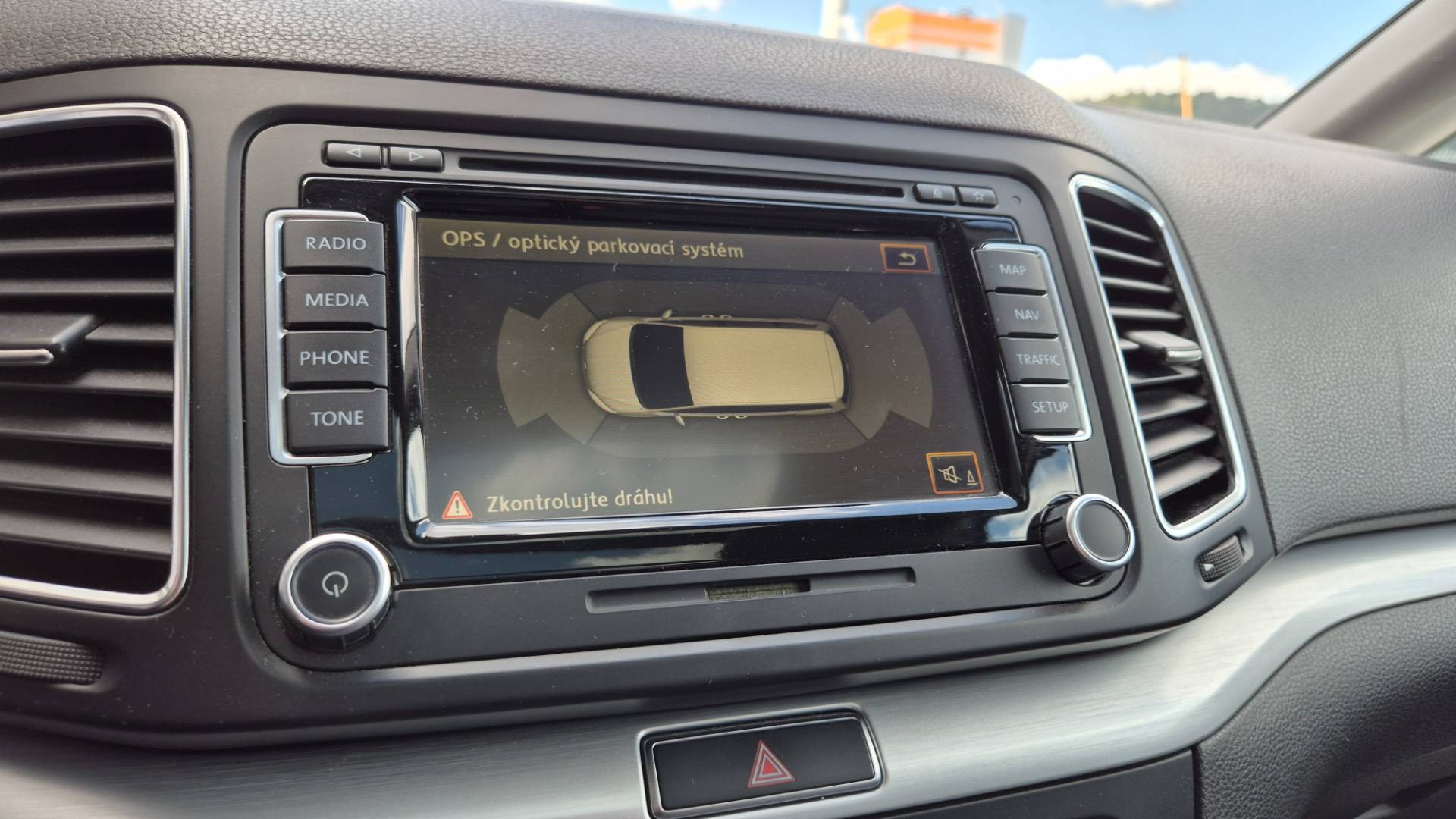 Volkswagen Sharan 2.0 TDI BMT 170k Highline DSG – Obrázok 44