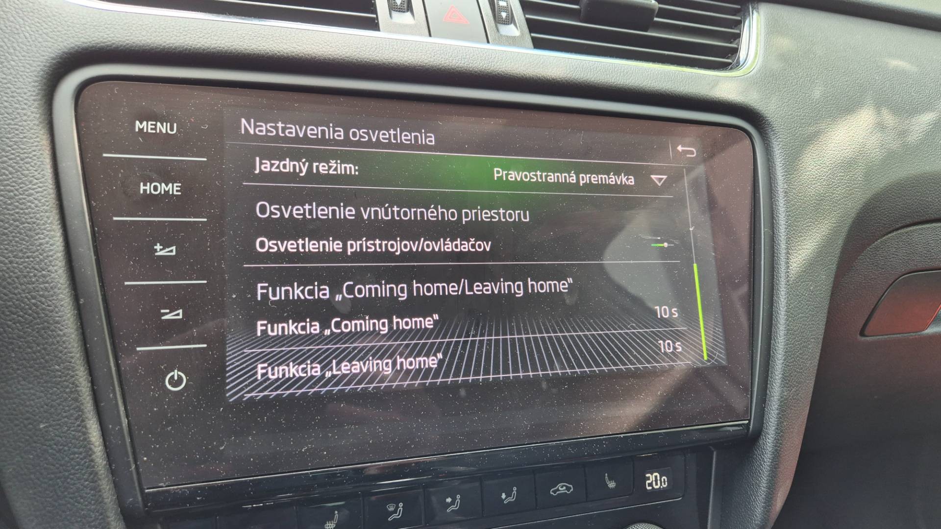 Škoda Octavia Combi 2.0 TDI 184k Scout DSG 4x4 – Obrázok 30