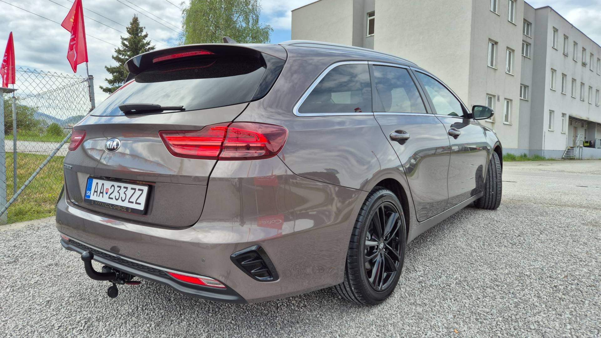 Kia Ceed SW 1.6 CRDi 136k Gold A/T – Obrázok 18