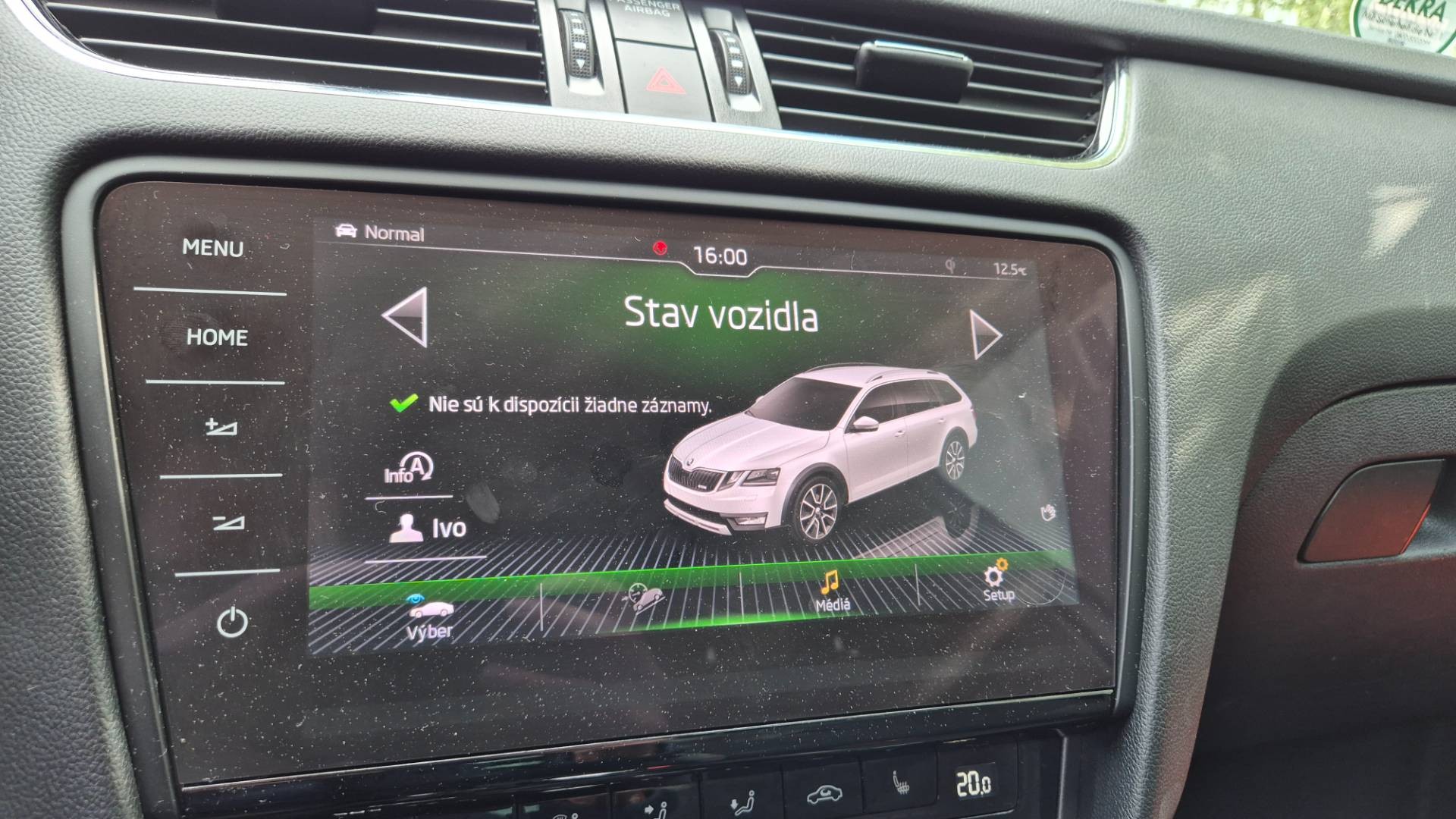 Škoda Octavia Combi 2.0 TDI 184k Scout DSG 4x4 – Obrázok 26