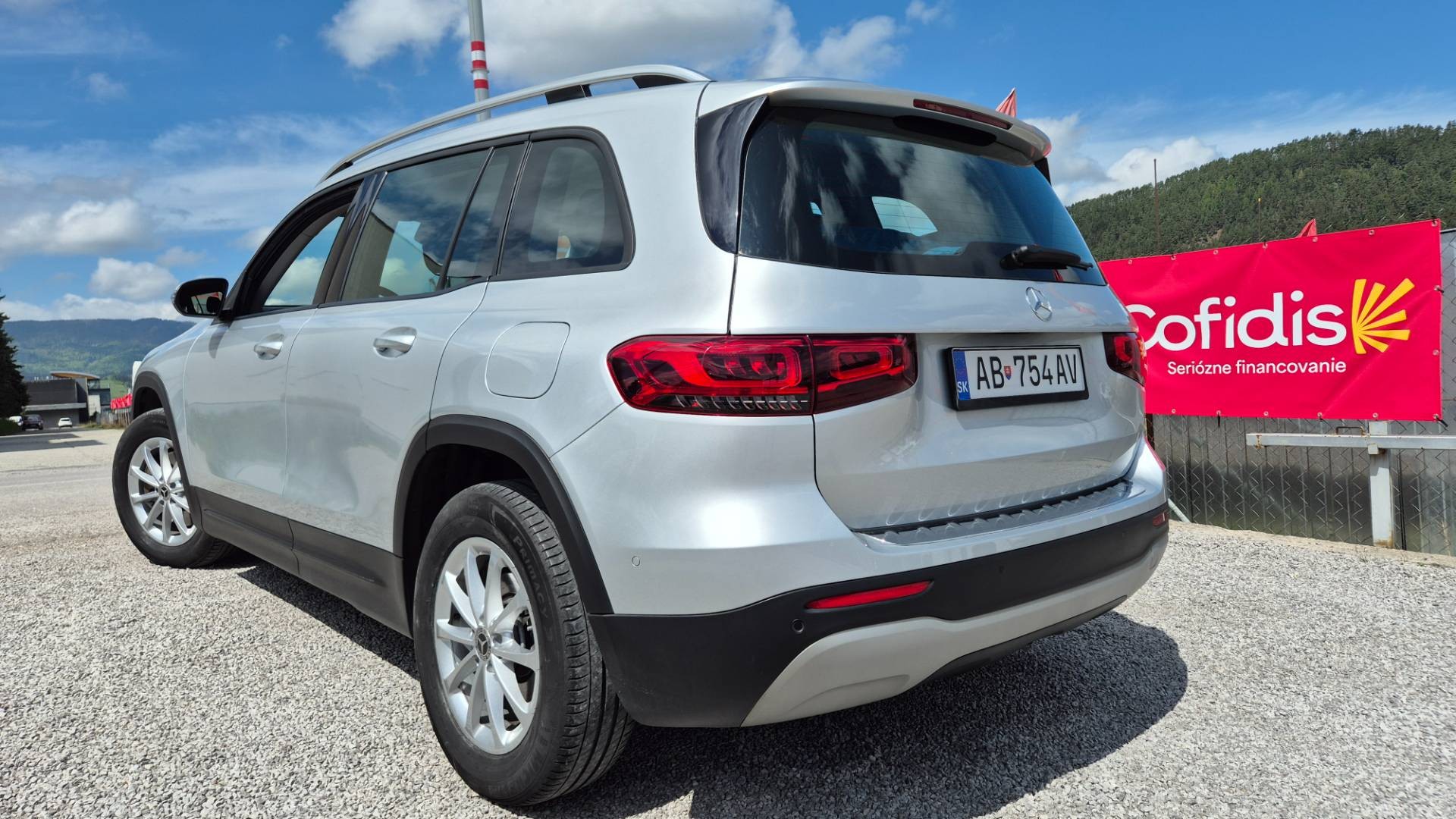 Mercedes-Benz GLB 200d A/T – Obrázok 23