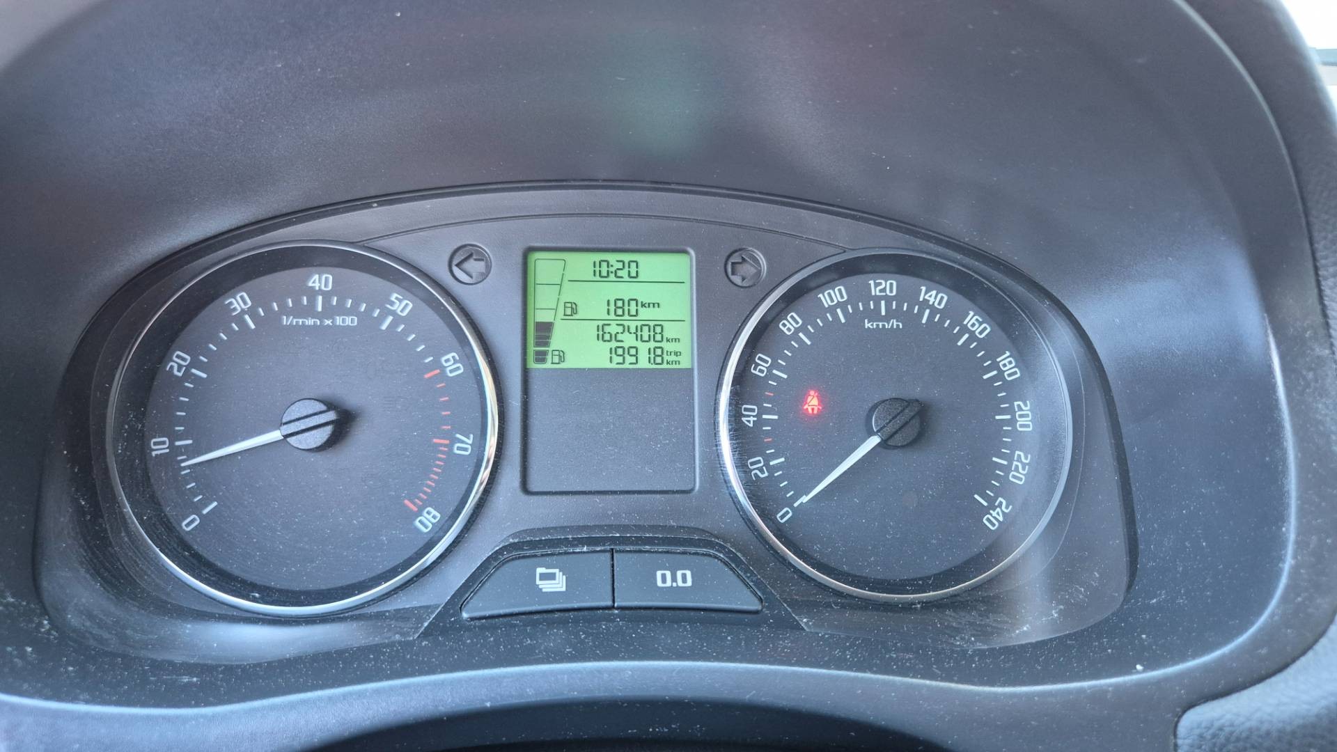 Škoda Fabia 1.2 TSI Ambiente – Obrázok 27