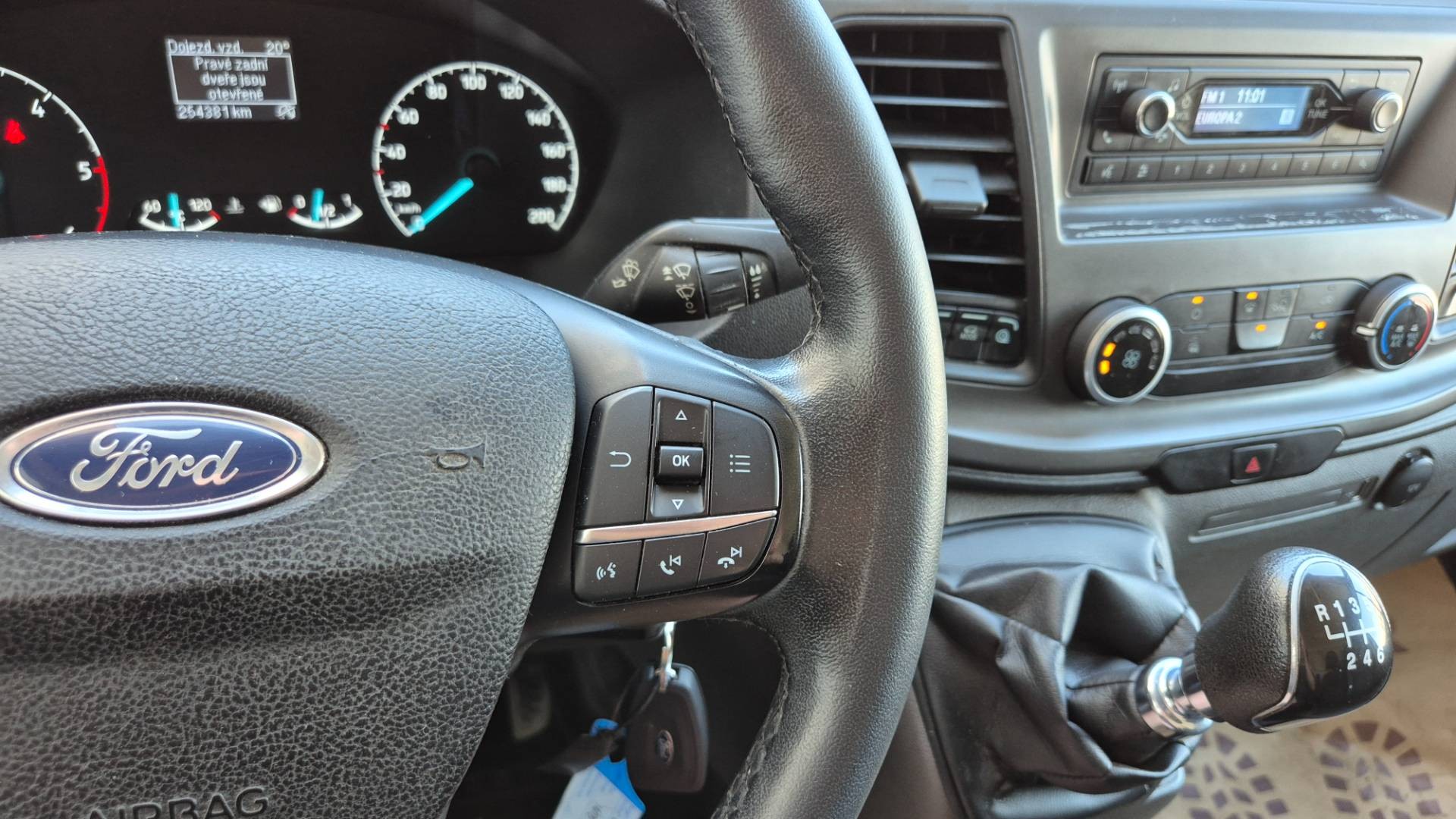 Ford Transit Custom 2.0 TDCi EcoBlue – Obrázok 34