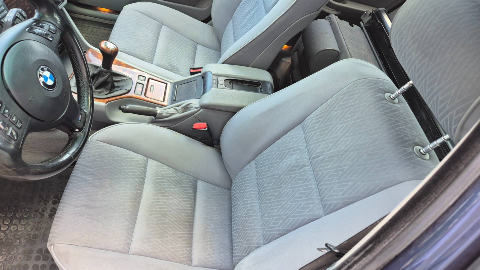 BMW Rad 5 Touring 525 dT – Obrázok 19