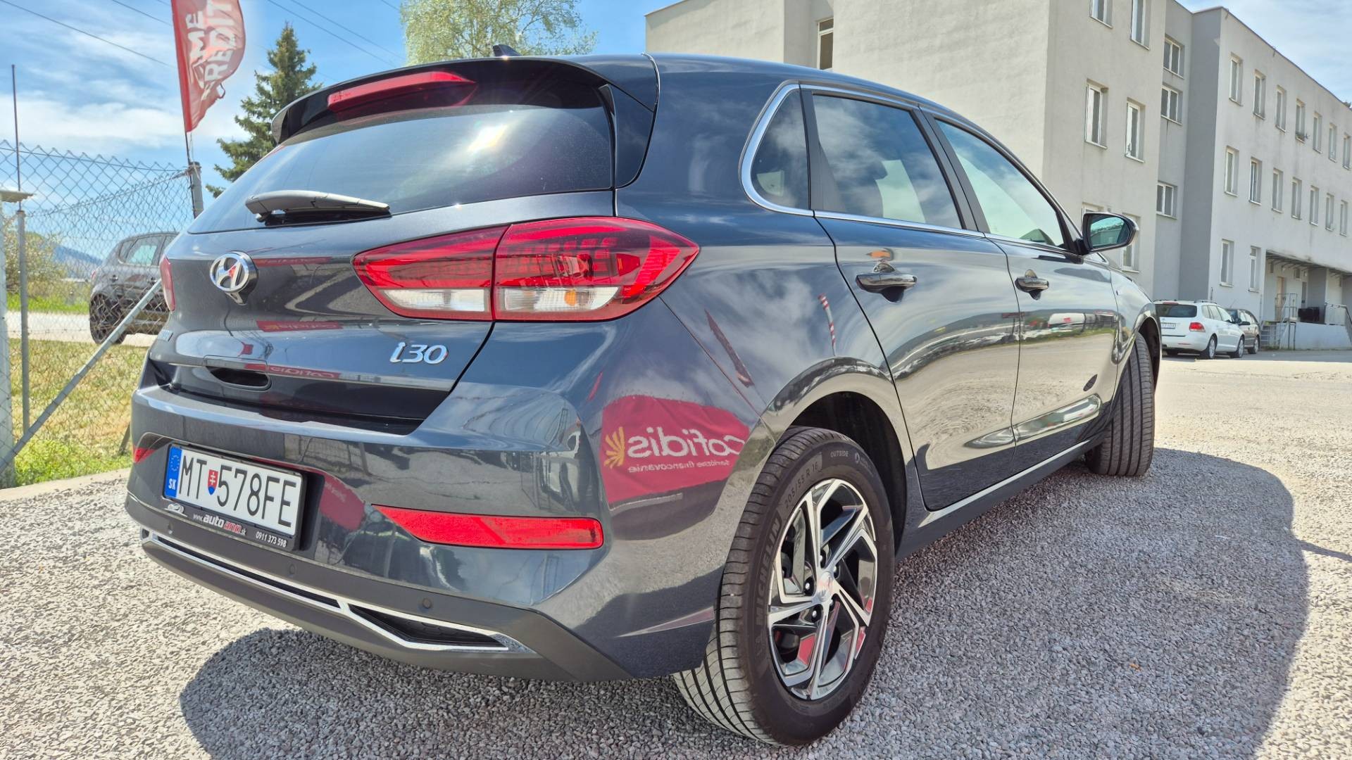 Hyundai i30 1.5 T-GDi mHEV Play DCT – Obrázok 17