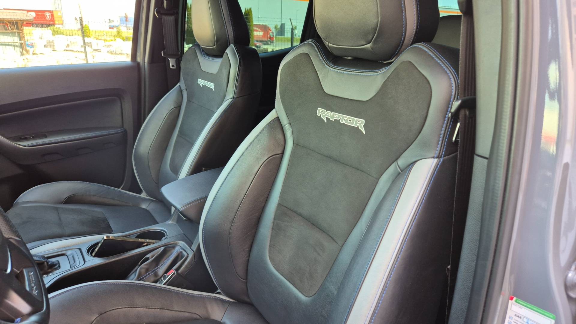 Ford Ranger Raptor 2.0 TDCi EcoBlue BiTurbo 4WD Double Cab A/T – Obrázok 24