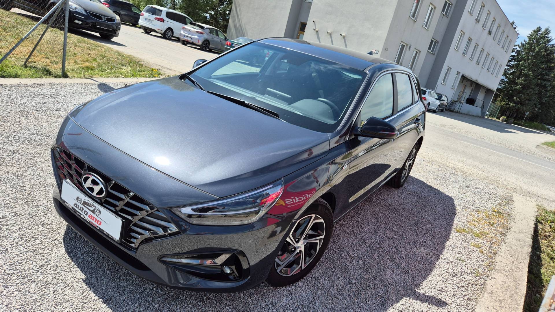 Hyundai i30 1.5 T-GDi mHEV Play DCT – Obrázok 2