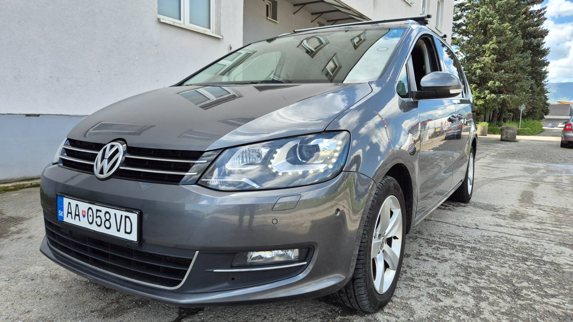 Volkswagen Sharan 2.0 TDI BMT 170k Highline DSG – Obrázok 47