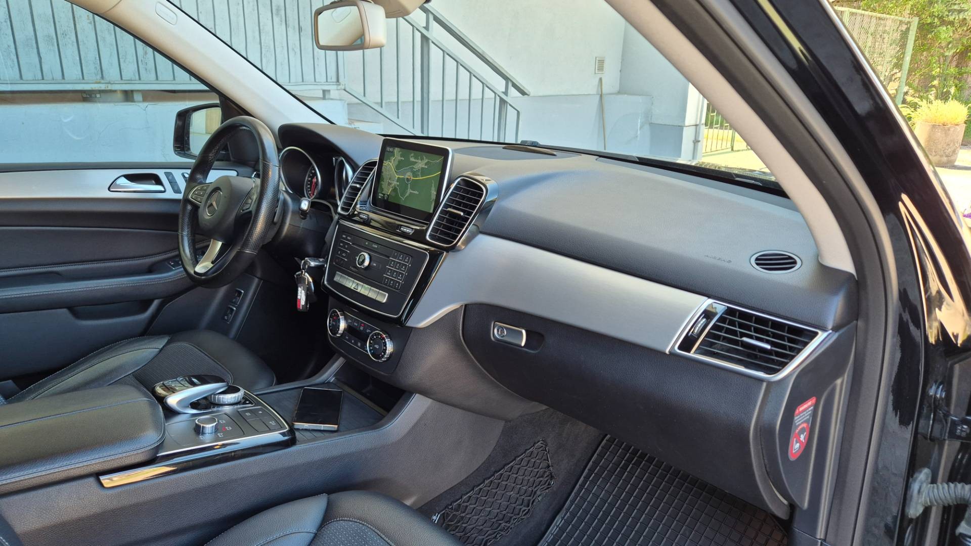 Mercedes-Benz GLE SUV 350d 4matic A/T – Obrázok 30