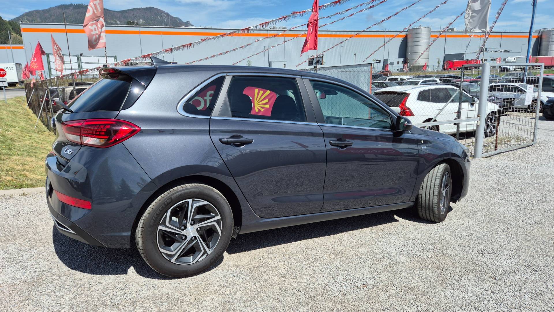 Hyundai i30 1.5 T-GDi mHEV Play DCT – Obrázok 6