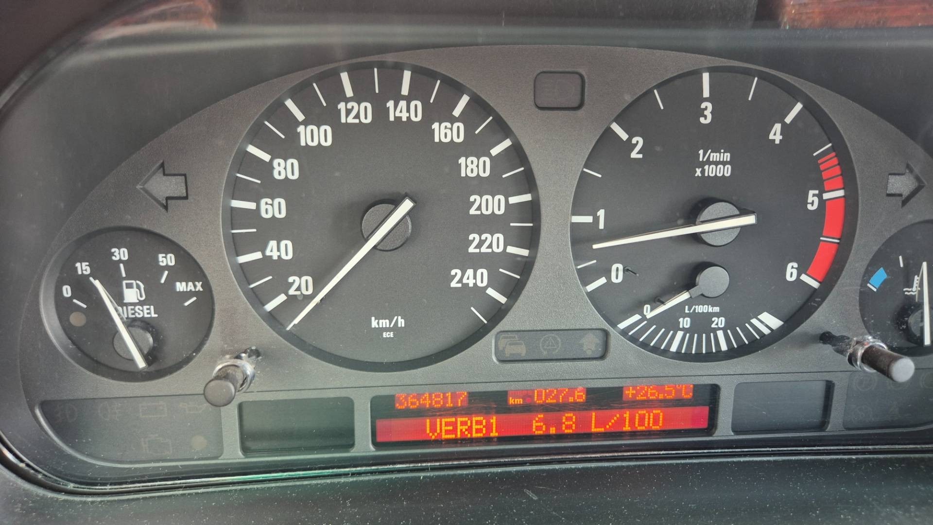 BMW Rad 5 Touring 525 dT – Obrázok 27