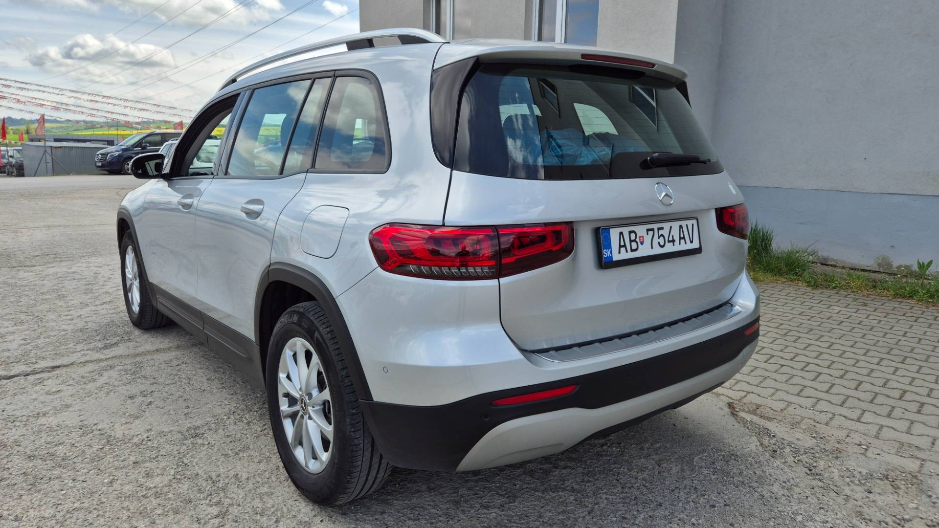 Mercedes-Benz GLB 200d A/T – Obrázok 64