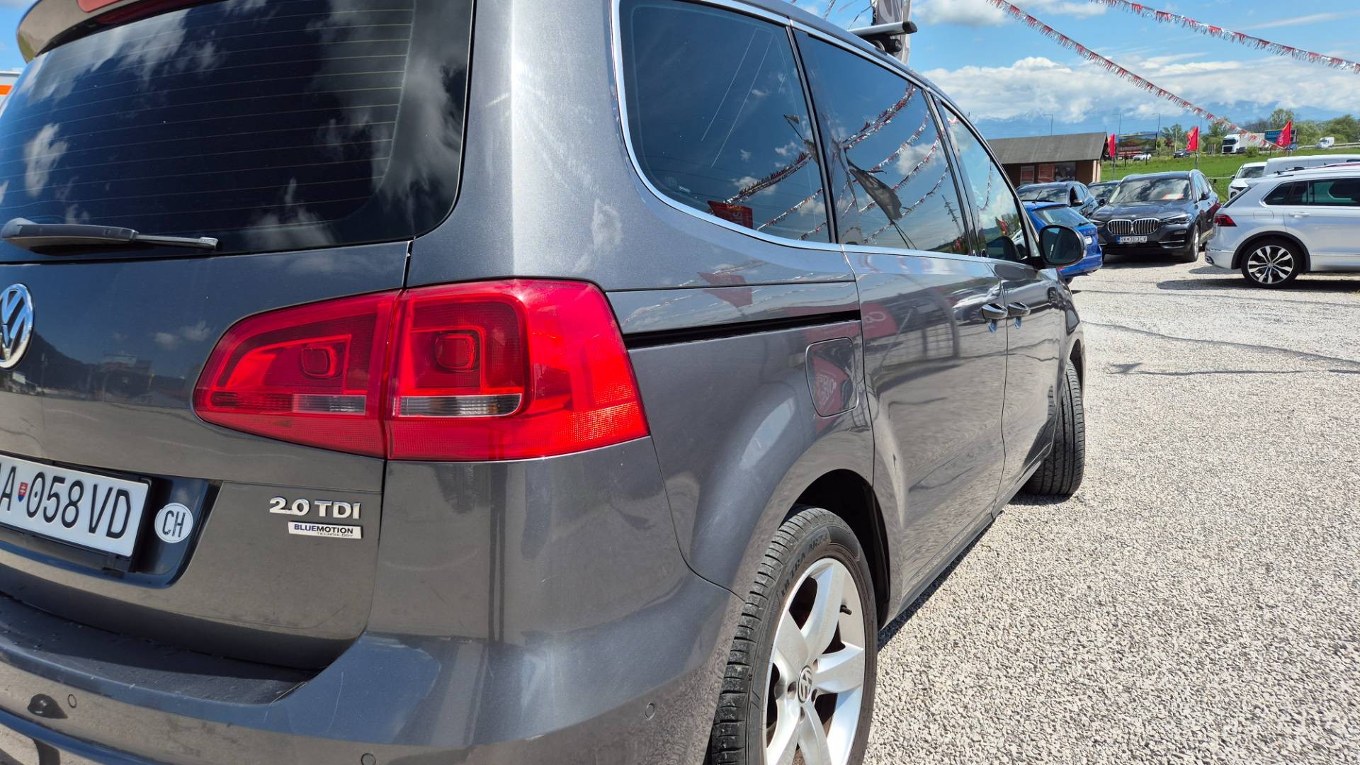 Volkswagen Sharan 2.0 TDI BMT 170k Highline DSG – Obrázok 12