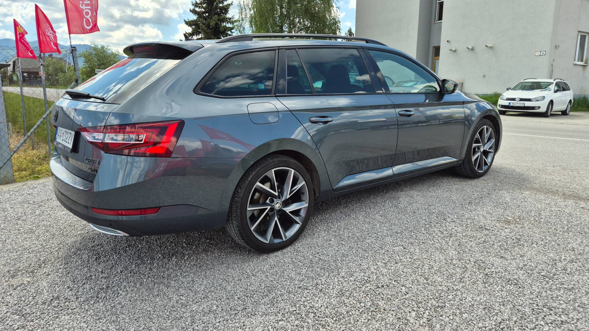 Škoda Superb Combi 2.0 TDI SCR Sportline 4x4 DSG – Obrázok 3
