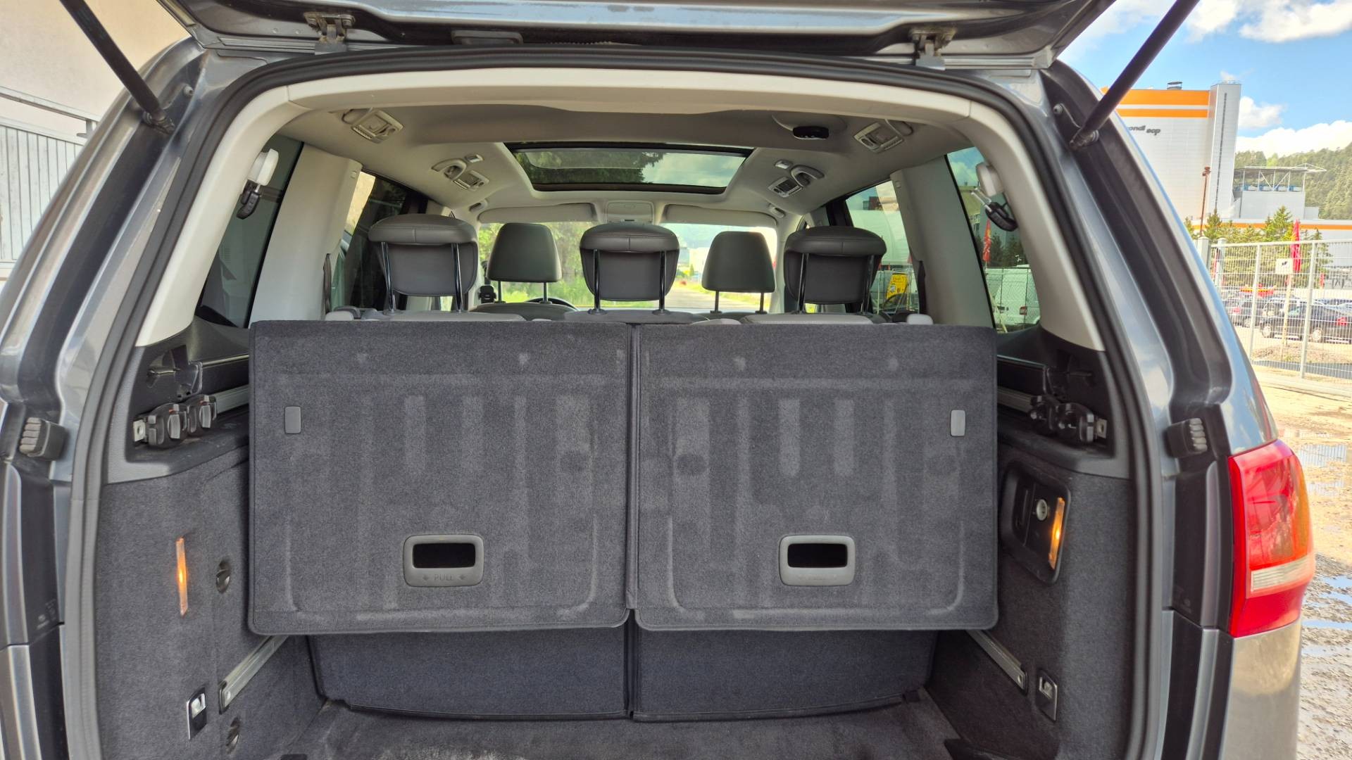 Volkswagen Sharan 2.0 TDI BMT 170k Highline DSG – Obrázok 18