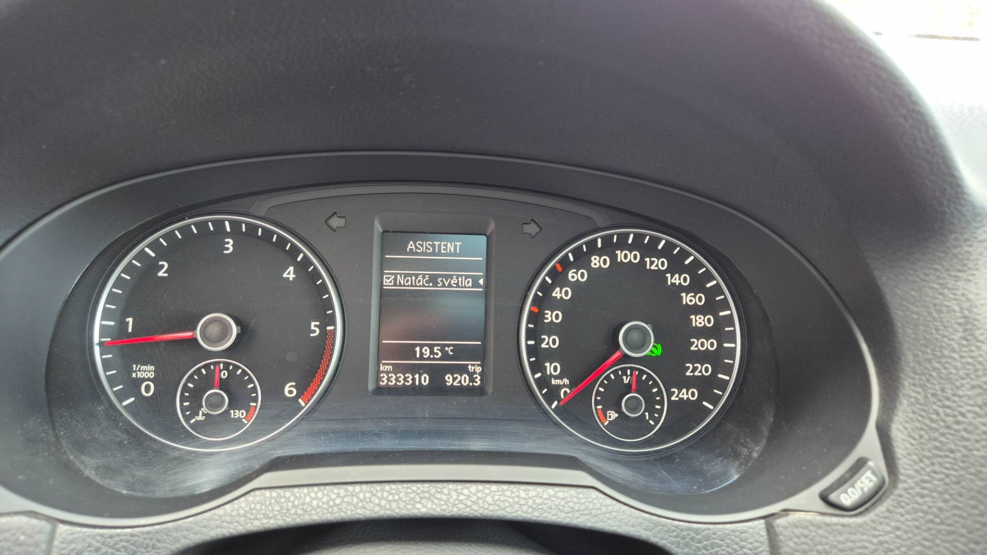 Volkswagen Sharan 2.0 TDI BMT 170k Highline DSG – Obrázok 42
