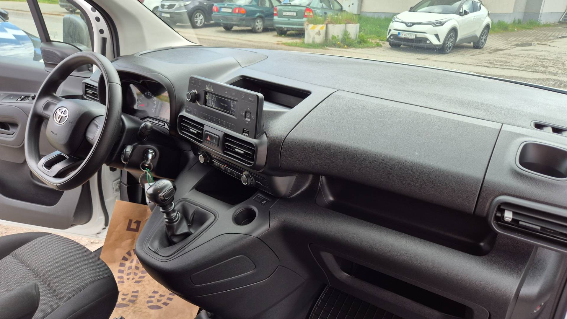 Toyota Proace City 1.5 D Long – Obrázok 11