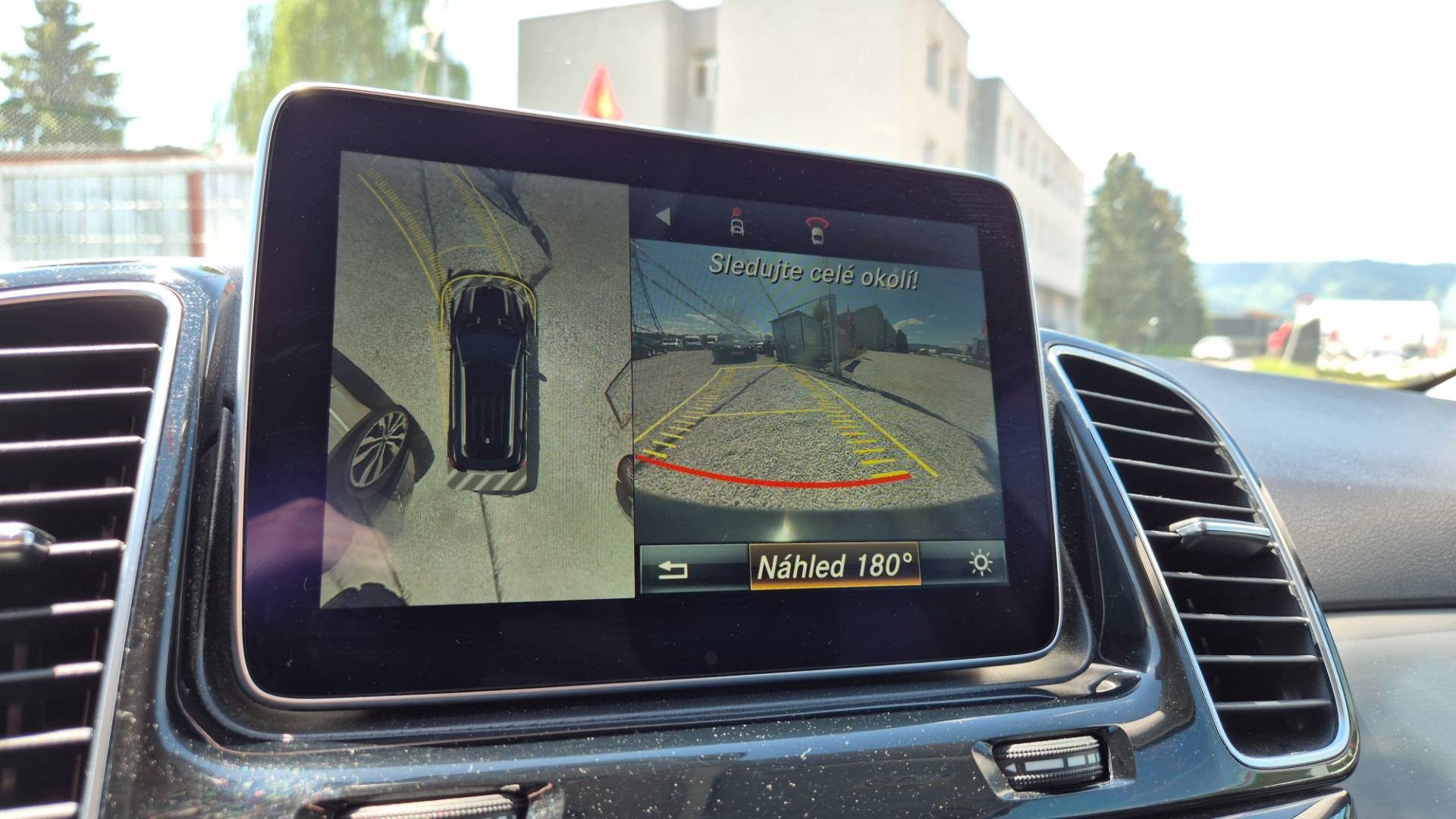 Mercedes-Benz GLE SUV 350d 4matic A/T – Obrázok 56