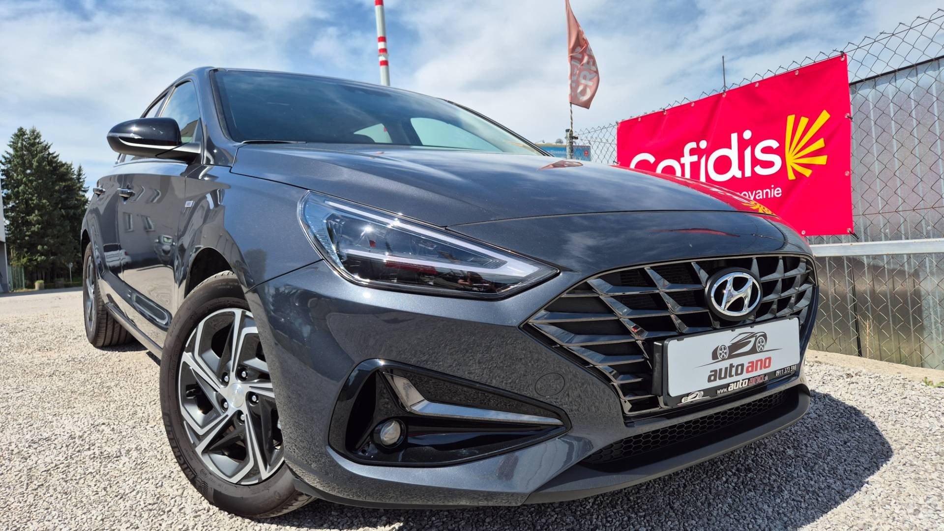 Hyundai i30 1.5 T-GDi mHEV Play DCT – Obrázok 4