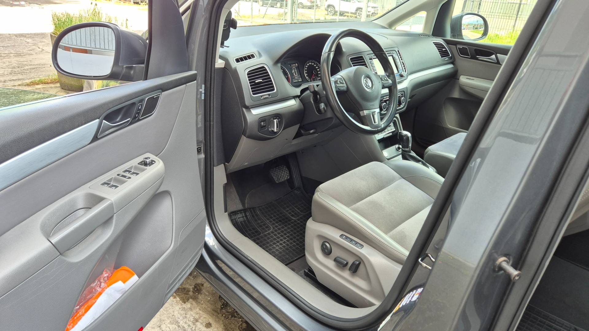 Volkswagen Sharan 2.0 TDI BMT 170k Highline DSG – Obrázok 22