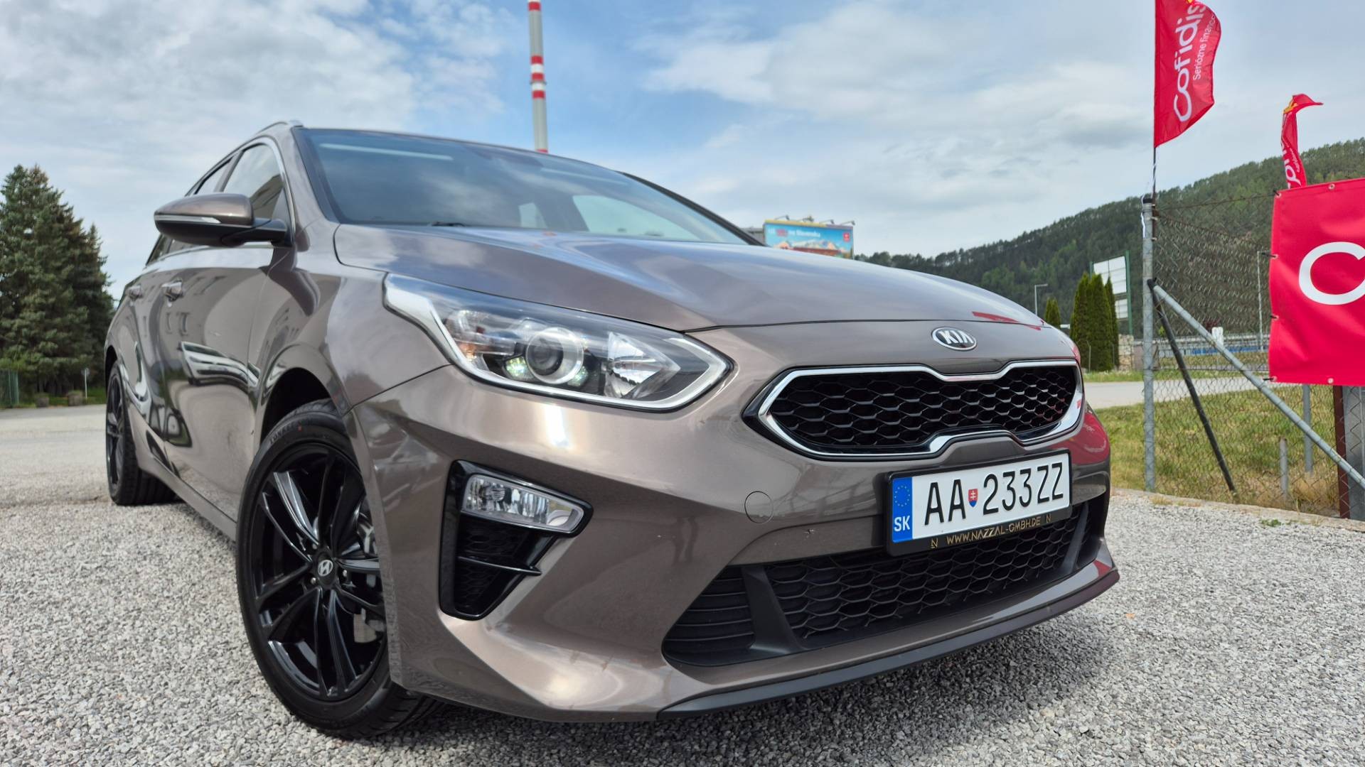 Kia Ceed SW 1.6 CRDi 136k Gold A/T – Obrázok 4