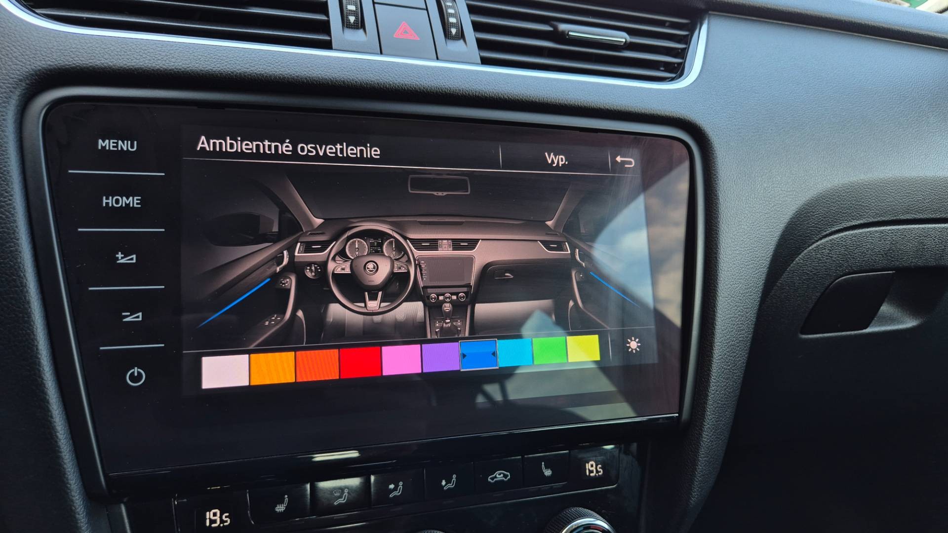 Škoda Octavia Combi 2.0 TDI Scout DSG 4x4 EU6 – Obrázok 52