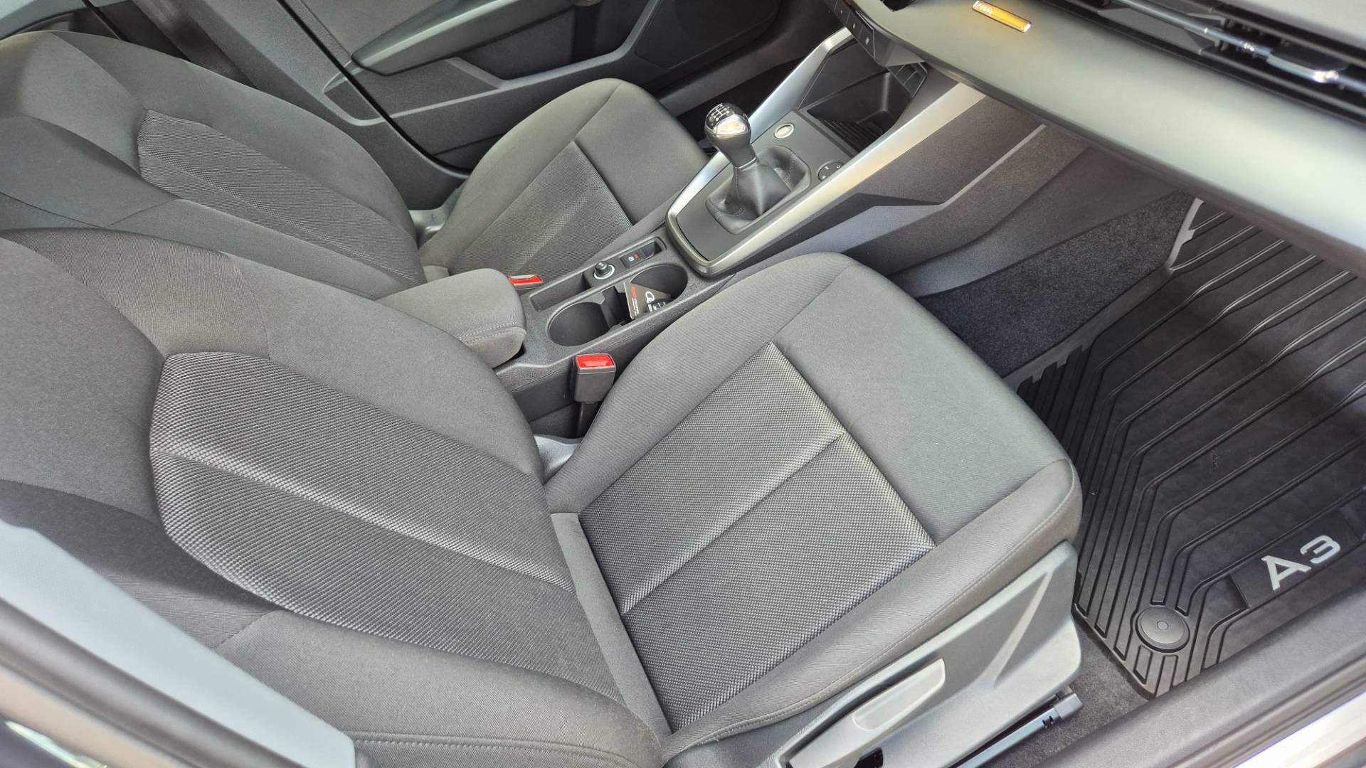Audi A3 Sportback 35 1.5 TFSI Advanced – Obrázok 14