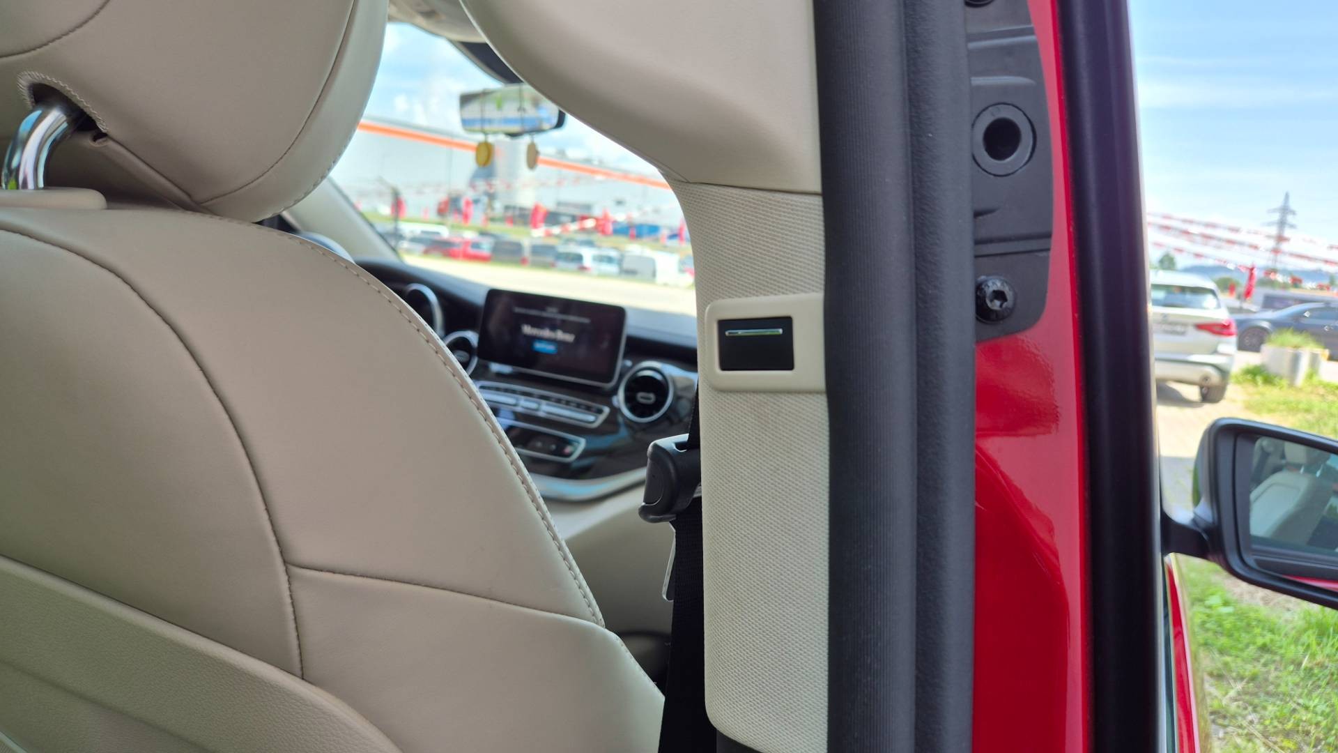 Mercedes-Benz V trieda V300 d Exclusive lang A/T 4MATIC – Obrázok 36
