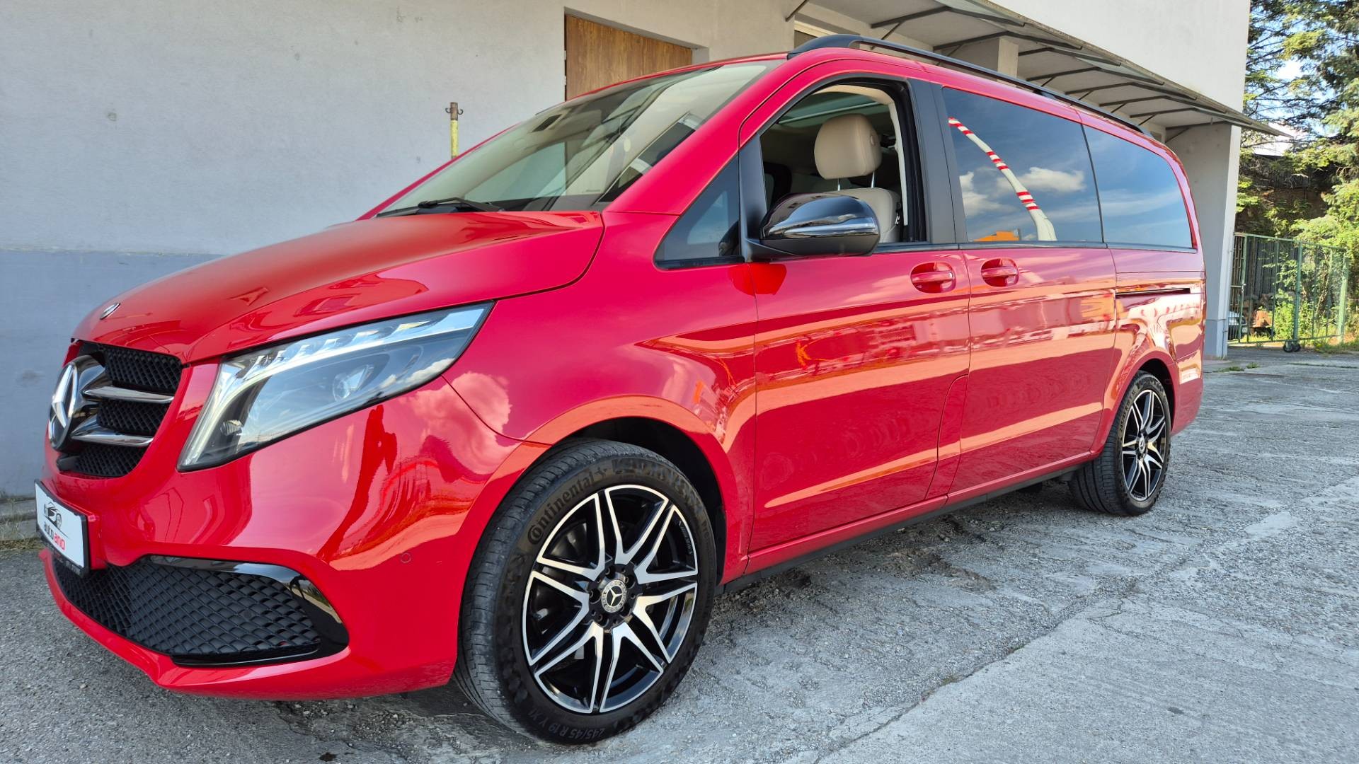 Mercedes-Benz V trieda V300 d Exclusive lang A/T 4MATIC – Obrázok 73