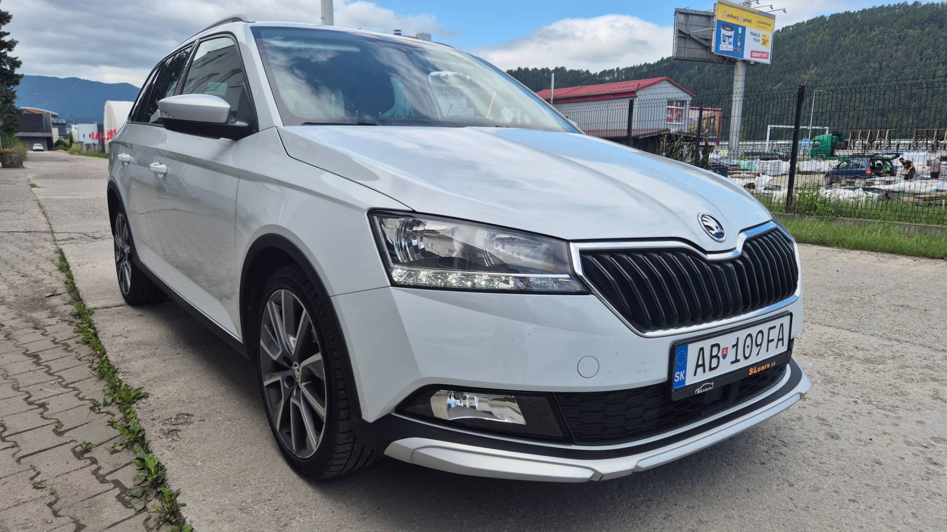 Škoda Fabia Combi 1.0 TSI Style – Obrázok 40