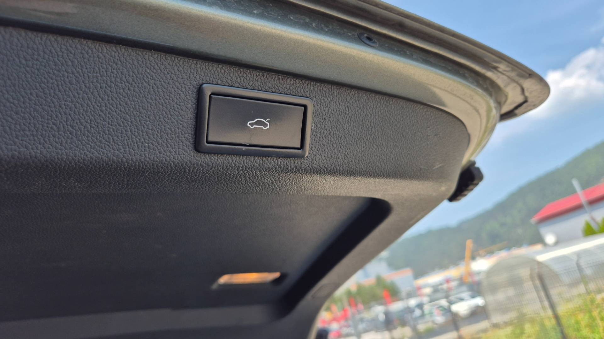 Škoda Superb Combi 2.0 TDI 190k 4x4 Style DSG EU6 – Obrázok 11