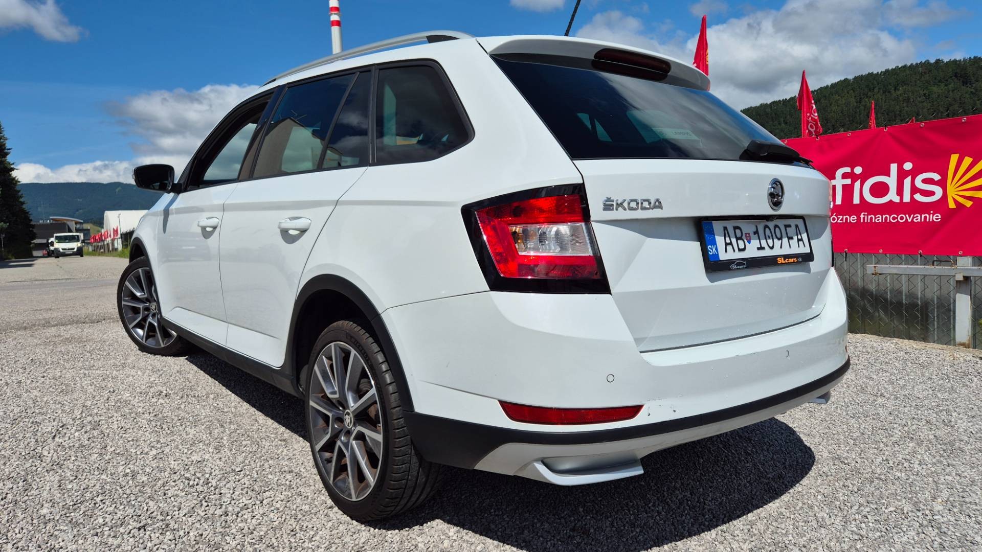 Škoda Fabia Combi 1.0 TSI Style – Obrázok 16