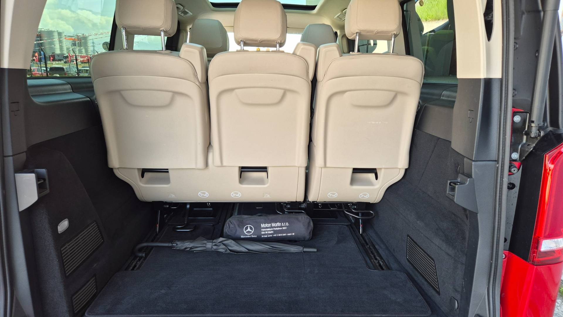 Mercedes-Benz V trieda V300 d Exclusive lang A/T 4MATIC – Obrázok 21