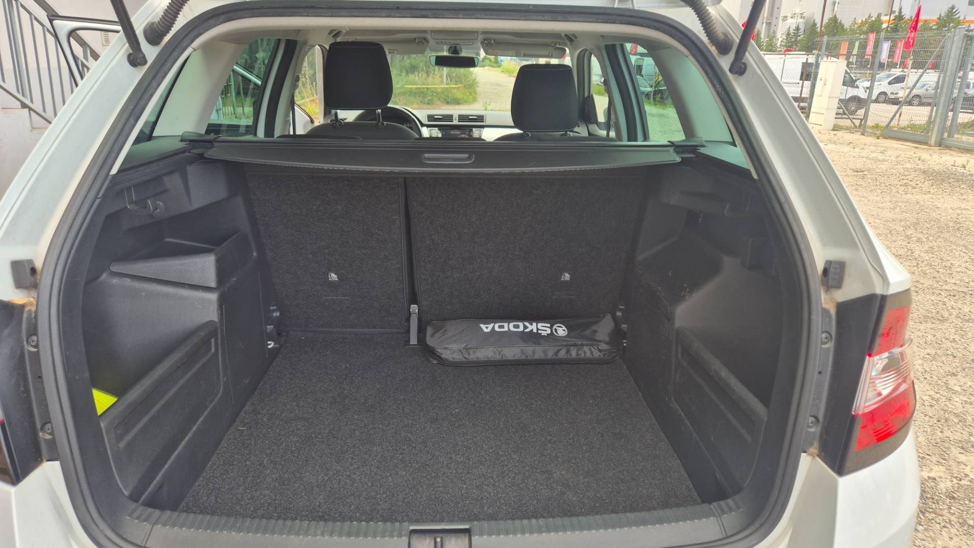 Škoda Fabia Combi 1.0 TSI Style – Obrázok 17