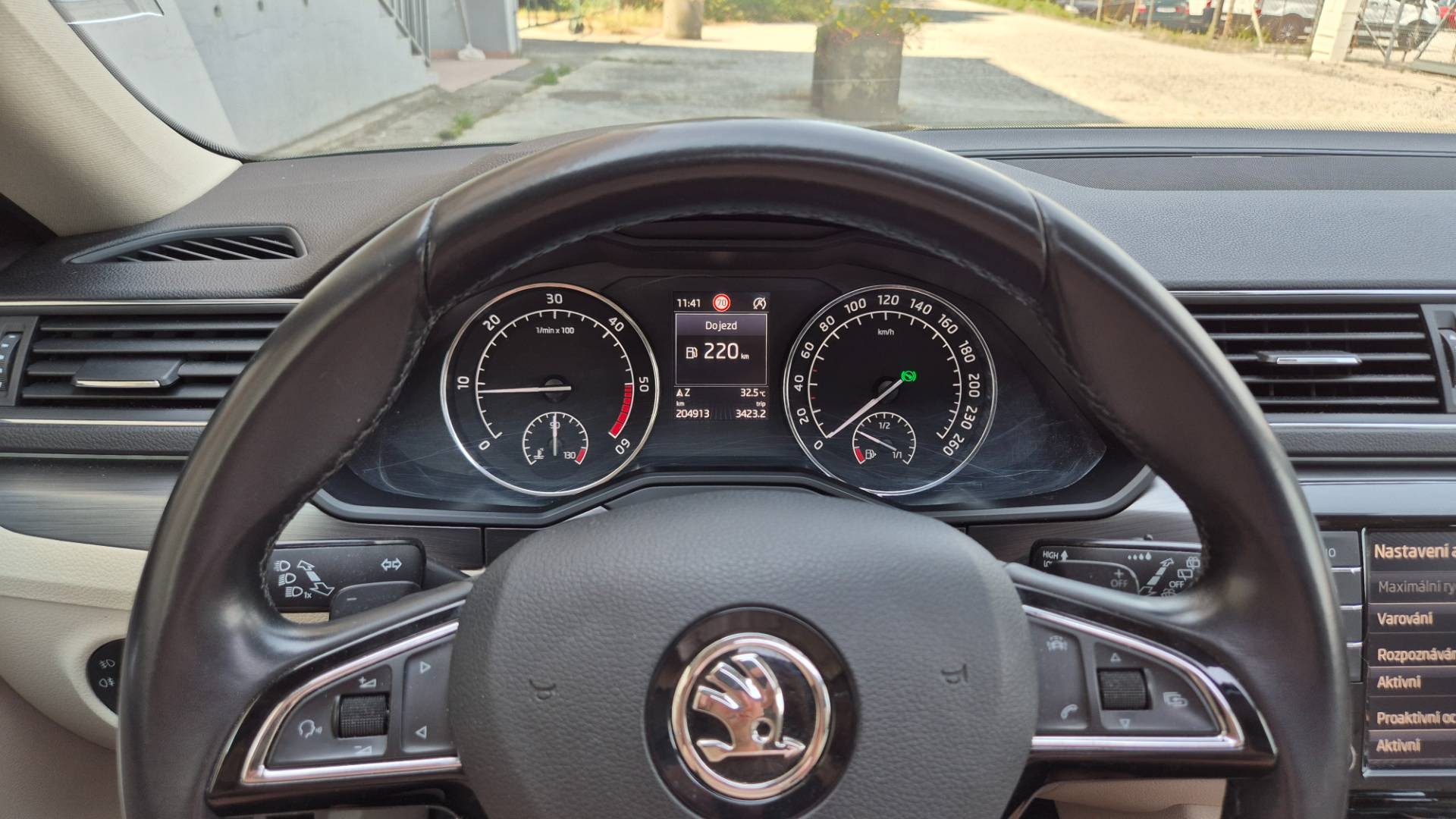 Škoda Superb Combi 2.0 TDI 190k 4x4 Style DSG EU6 – Obrázok 35