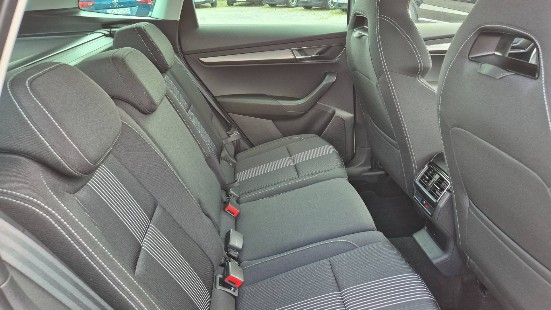 Škoda Karoq 2.0 TDI EVO Style DSG – Obrázok 15