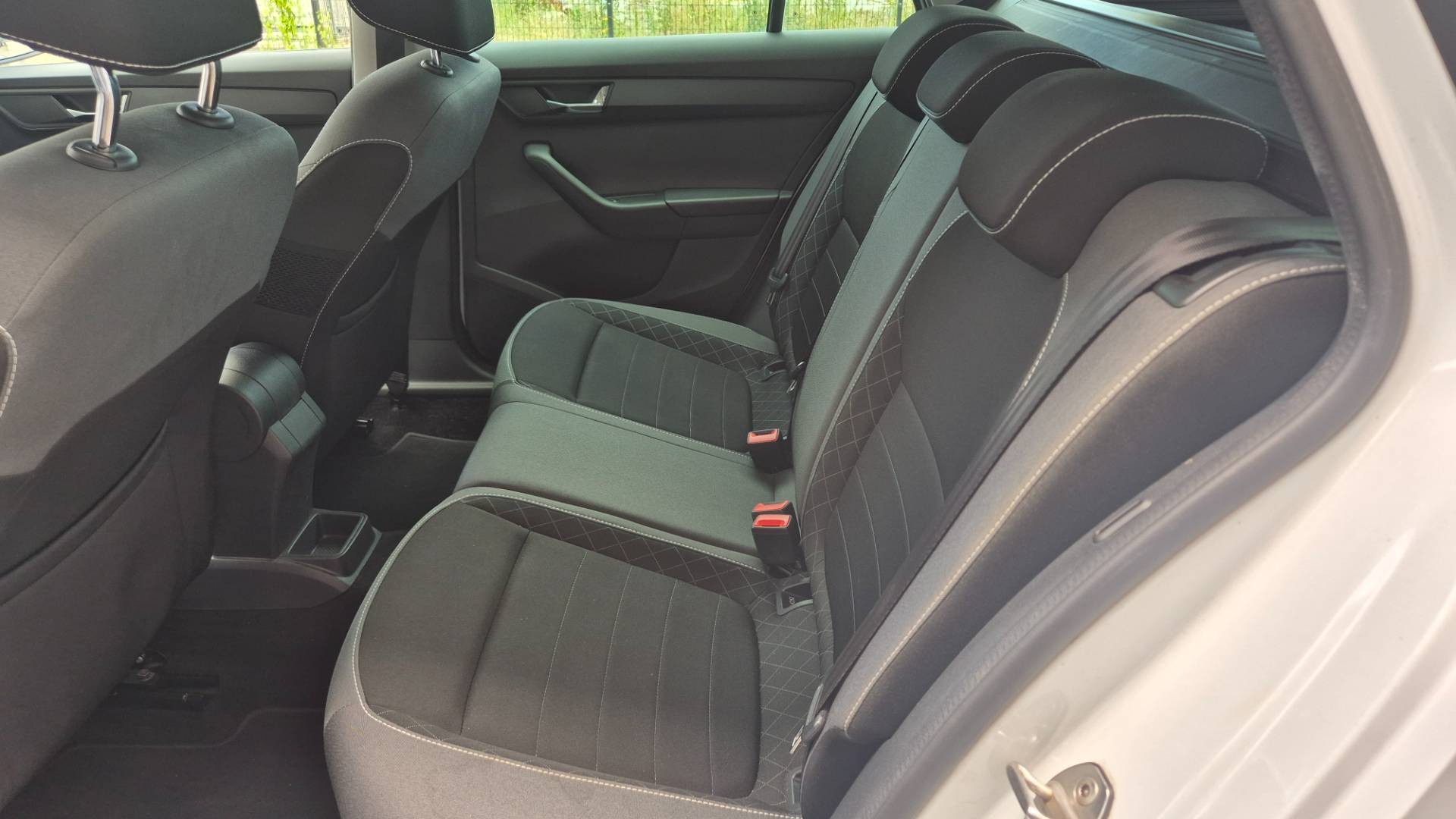 Škoda Fabia Combi 1.0 TSI Style – Obrázok 20
