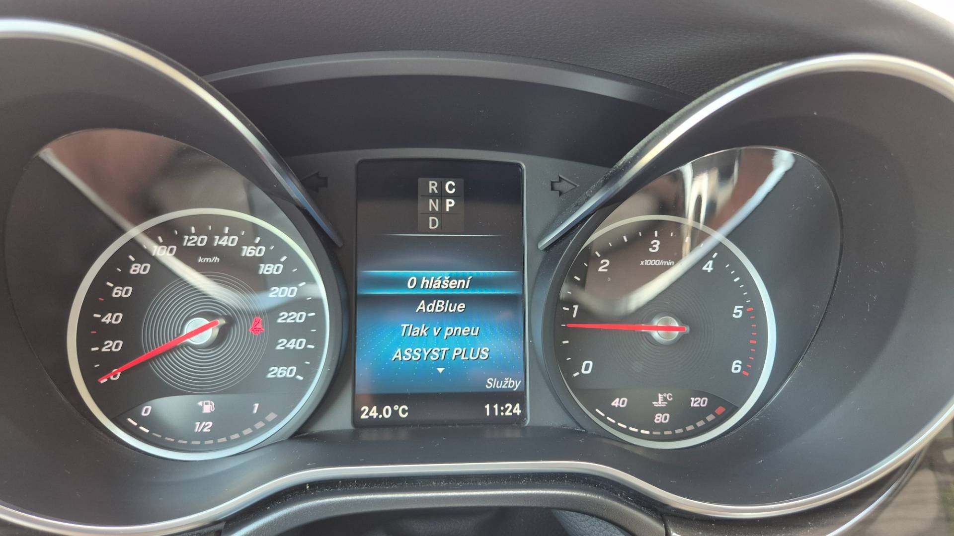 Mercedes-Benz V trieda V300 d Exclusive lang A/T 4MATIC – Obrázok 57