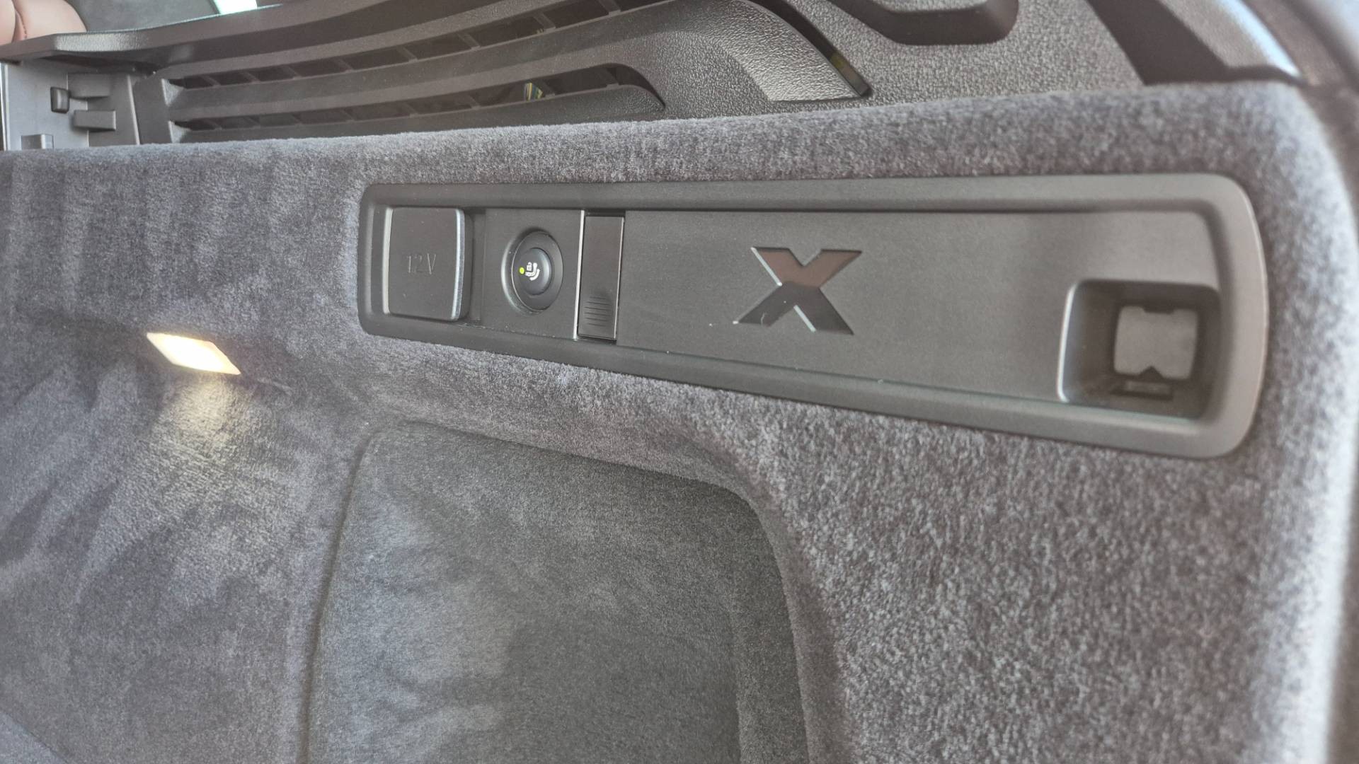 BMW X5 xDriveM50i A/T – Obrázok 29