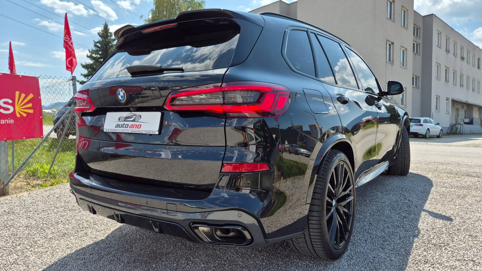 BMW X5 xDriveM50i A/T – Obrázok 19