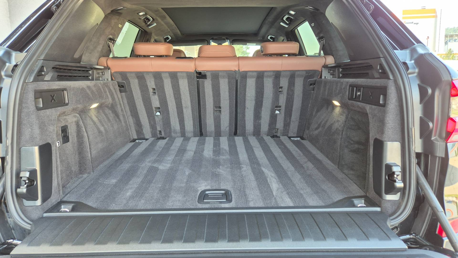 BMW X5 xDriveM50i A/T – Obrázok 28