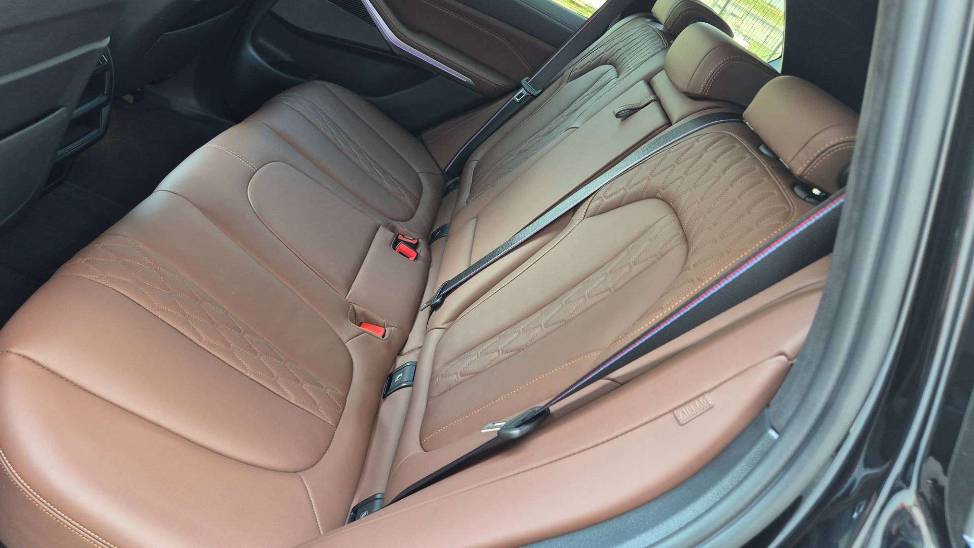 BMW X5 xDriveM50i A/T – Obrázok 33