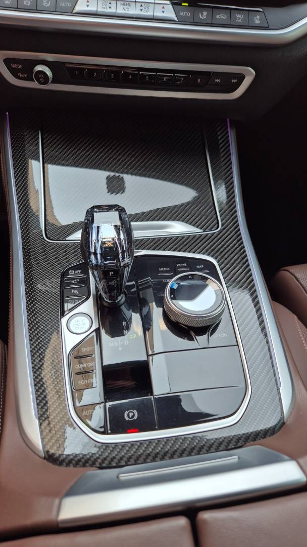 BMW X5 xDriveM50i A/T – Obrázok 49