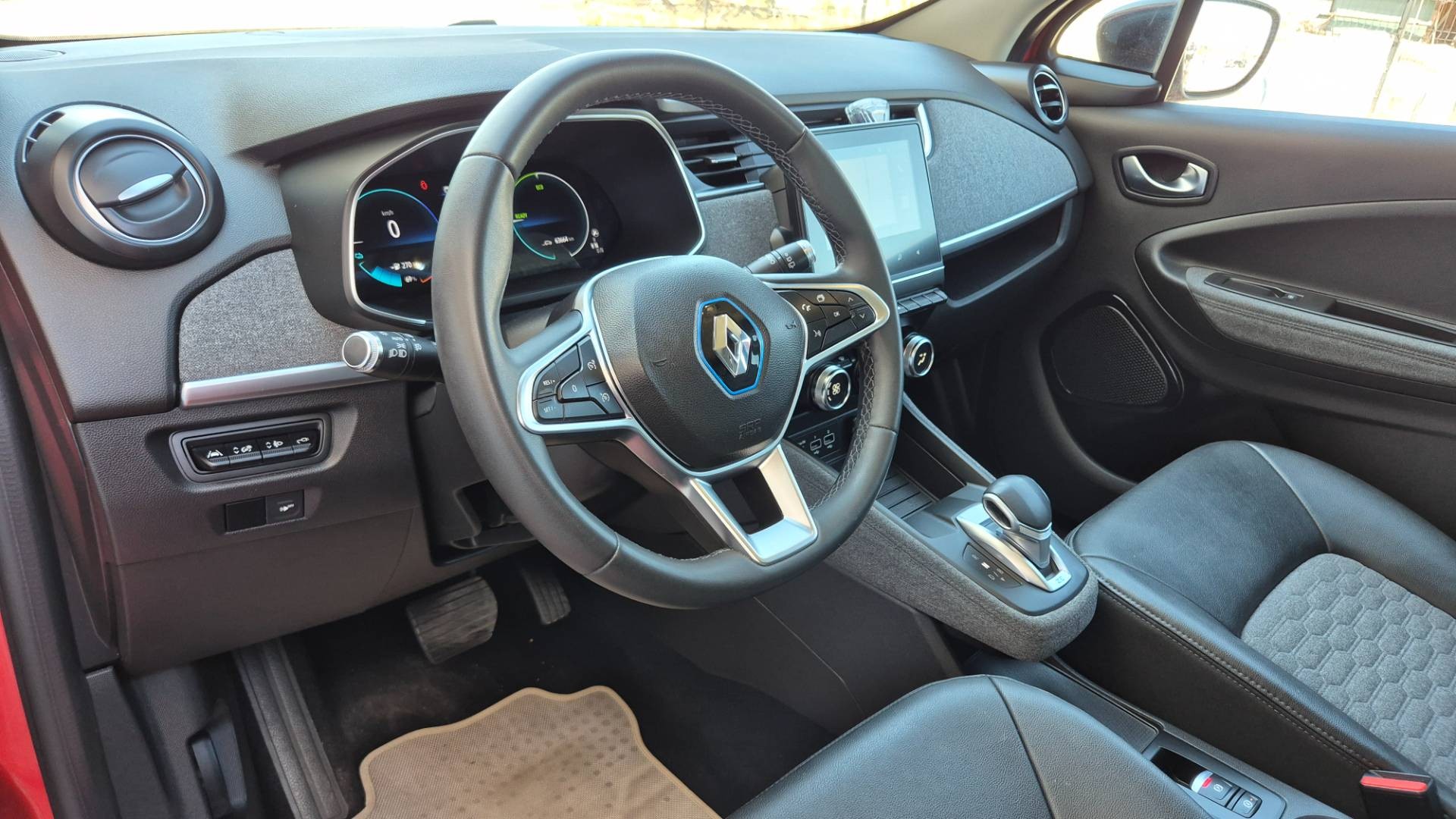 Renault Zoe R110 Z.E. 52 kWh Zen – Obrázok 32