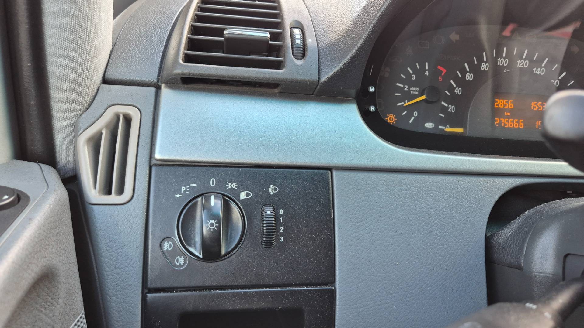 Mercedes-Benz Viano 2.2 CDI – Obrázok 22