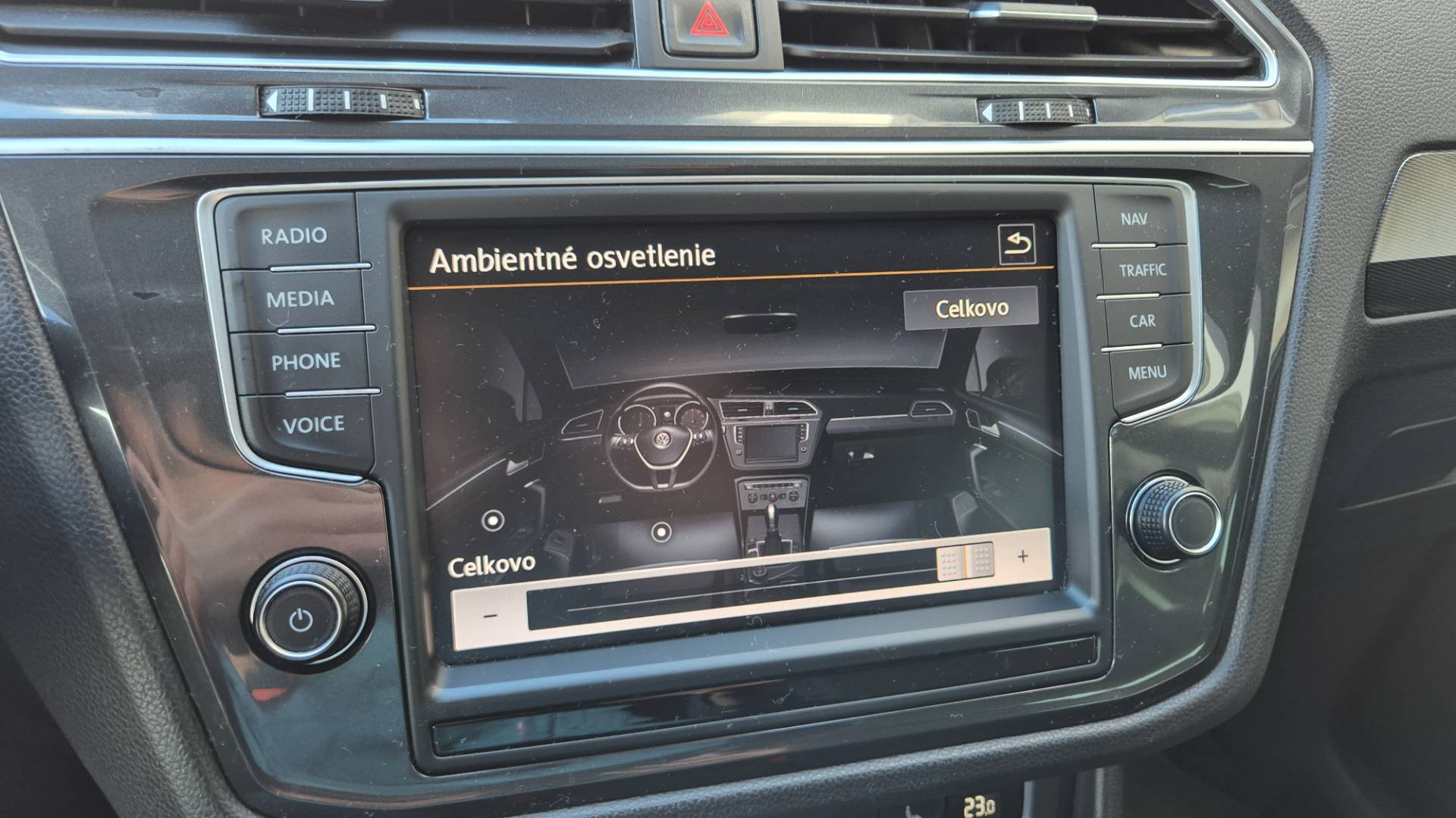 Volkswagen Tiguan 2.0 TDI SCR BMT 4MOTION Highline DSG EU6 – Obrázok 33